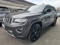 Usata Jeep Grand Cherokee Overland 250 CV (183 kW) 2015 Grigio SUV