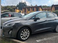 Usata Ford Fiesta Titanium 85 CV (62 kW) 2017 Grigio Berlina