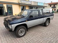 Usata Nissan King 75 CV (55 kW) 1991 Blu Pick-up