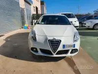 Usata Alfa Romeo Giulietta 120 CV (88 kW) 2013 Bianco Utilitaria