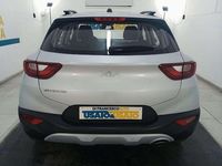 Usata Kia Stonic Urban 84 CV (61 kW) 2022 Vari colori metallizzato SUV