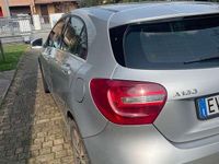 Usata Mercedes A180 109 CV (80 kW) 2014 Argento Berlina