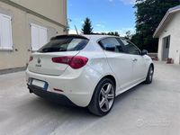 Usata Alfa Romeo Giulietta 170 CV (125 kW) 2010 Bianco Utilitaria