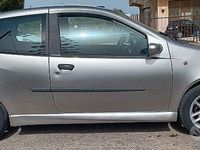Usata Fiat Punto 131 CV (96 kW) 2000 Grigio Utilitaria