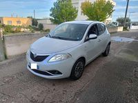 Usata Lancia Ypsilon S 95 CV (69 kW) 2017 Argento Utilitaria