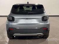 Usata Jeep Avenger 100 CV (73 kW) 2024 Grigio SUV