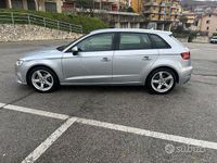 Usado Audi A3 116 CV (85 kW) 2018 Gris Berlina