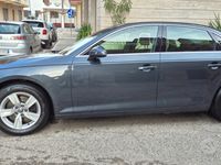 Begagnad Audi A4 150 HK (110 kW) 2018 Grå Sedan