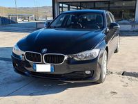 Usata BMW 320 Sport Line 183 CV (134 kW) 2013 Nero Station wagon