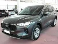 Usata Ford Kuga Titanium 179 CV (131 kW) 2025 Magnetic grey SUV