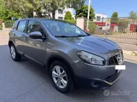 Usata Nissan Qashqai 150 CV (110 kW) 2011 Grigio SUV