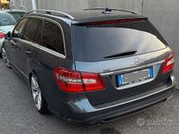Usata Mercedes E350 265 CV (194 kW) 2012 Grigio Station wagon