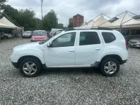 Usata Dacia Duster Lauréate 110 CV (80 kW) 2012 Bianco SUV