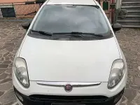 Usata Fiat Punto Evo Dynamic 65 CV (47 kW) 2011 Bianco Utilitaria