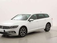 Usata VW Passat Executive 150 CV (110 kW) 2022 Bianco Station wagon