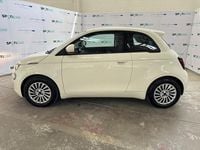 Usata Fiat 500e Action 69 kW (95 CV) 2025 Bianco Utilitaria