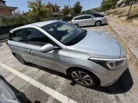 Usata Hyundai i20 Comfort 75 CV (55 kW) 2015 Utilitaria