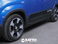 Usata Fiat Panda Cross Cross 70 CV (51 kW) 2025 Blu Utilitaria