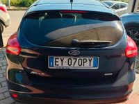 Usata Ford Focus Titanium 125 CV (91 kW) 2015 Blu Berlina