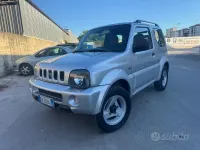 Usata Suzuki Jimny 82 CV (60 kW) 2003 Grigio SUV