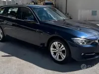 Usata BMW 320 Sport Line 184 CV (135 kW) 2012 Blu Station wagon