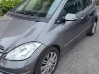 Usata Mercedes A180 Elegance 109 CV (80 kW) 2010 Grigio Berlina
