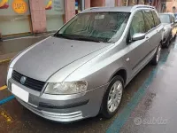 Usata Fiat Stilo 140 CV (102 kW) 2004 Grigio Berlina