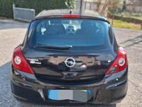 Usata Opel Corsa 80 CV (58 kW) 2007 Nero Utilitaria