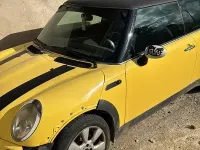 Usata Mini Cooper 116 CV (85 kW) 2002 Giallo Utilitaria
