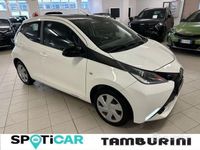 Usata Toyota Aygo Cool 69 CV (50 kW) 2017 Bianco Utilitaria
