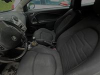 Usata Alfa Romeo MiTo Progression 120 CV (88 kW) 2011 Bianco Utilitaria