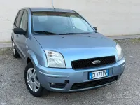 Usata Ford Fusion 80 CV (58 kW) 2005 Blu Utilitaria