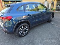 Usata Mercedes GLA180 136 CV (100 kW) 2022 Blu SUV