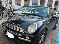 Usata Mini Cooper 90 CV (66 kW) 2003 Nero Utilitaria