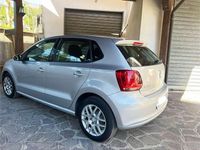 Usata VW Polo Comfortline 75 CV (55 kW) 2011 Grigio Berlina