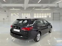 Usata Opel Astra Business Elegance 122 CV (89 kW) 2022 Nero Utilitaria