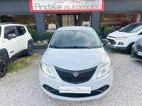 Usata Lancia Ypsilon 69 CV (50 kW) 2018 Grigio Utilitaria