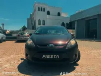 Usata Ford Fiesta 49 CV (36 kW) 2010 Rosso Utilitaria