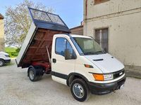 Usata Iveco Daily 90 CV (66 kW) 2002 Bianco Furgone