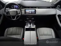 Usata Land Rover Range Rover evoque SE Dynamic 163 CV (119 kW) 2022 Fuji white SUV