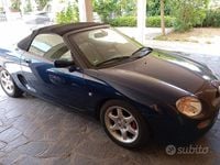 Usata MG F 120 CV (88 kW) 1999 Blu Cabrio
