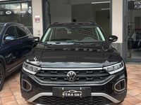 Usata VW T-Roc Life 110 CV (80 kW) 2022 Nero SUV