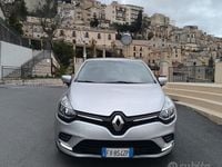 Usata Renault Clio IV Intens 75 CV (55 kW) 2019 Grigio Berlina