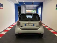 Usata Smart ForTwo Coupé 41 kW (56 CV) 2022 Opaco Utilitaria
