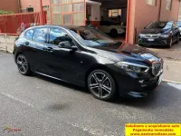 Usado BMW 118 M Sport 150 HP (110 kW) 2024 Preto Citadino