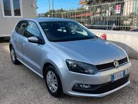 Usata VW Polo Trendline 60 CV (44 kW) 2016 Argento Berlina
