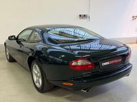 Usata Jaguar XK8 284 CV (208 kW) 1997 Verde Coupé