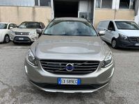 Usata Volvo XC60 R-Design Momentum 181 CV (133 kW) 2014 Beige SUV