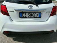 Usata Toyota Yaris Cool 69 CV (50 kW) 2015 Utilitaria