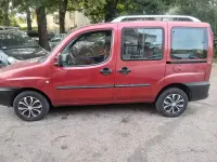 Usata Fiat Doblò 69 CV (50 kW) 2005 Rosso Monovolume